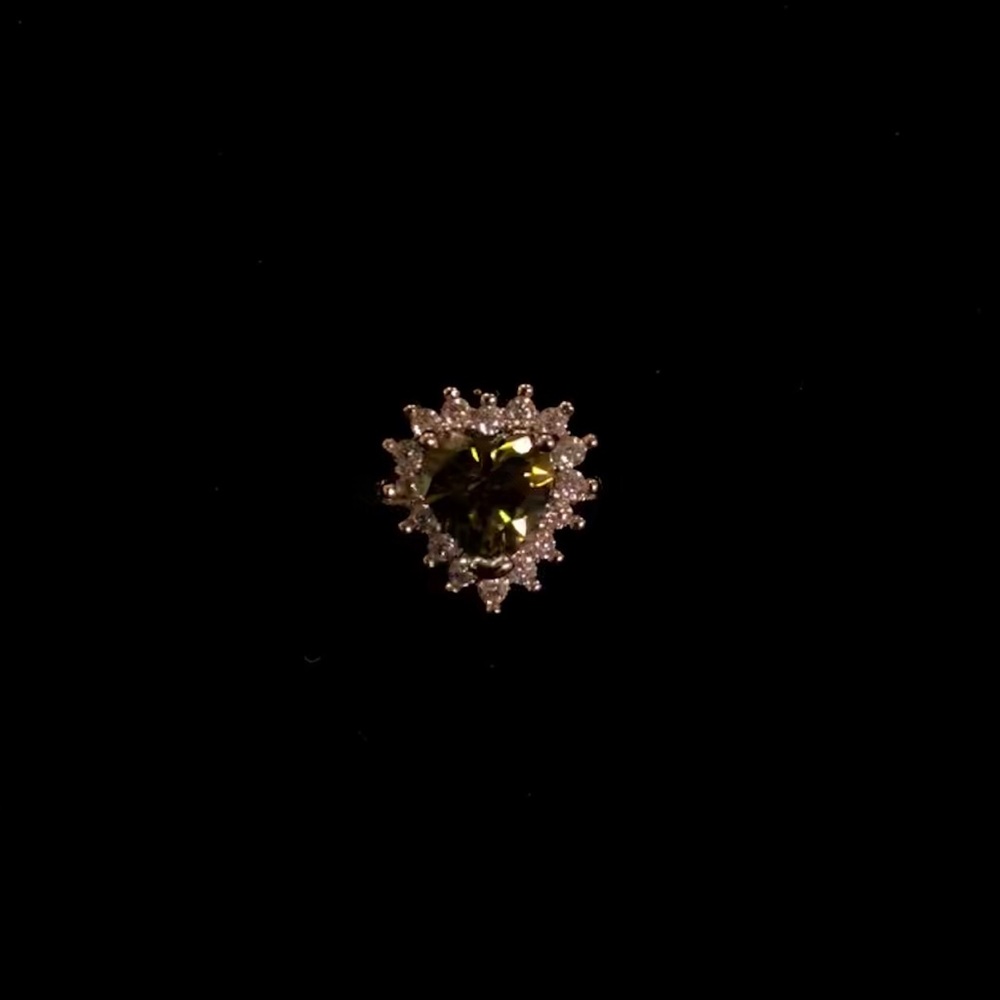 Fragrant Jewels Heart Ring